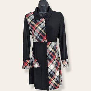 🍁Michael Tyler Black & Red Plaid Long Top